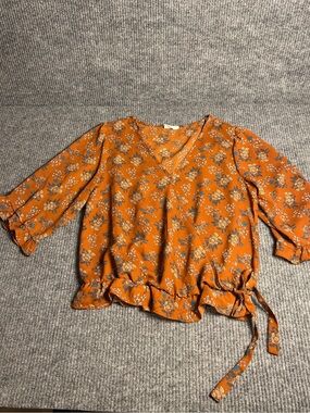 Sienna Sky Floral Printed V-Neck Ruffle Tie-Hem Blouse - Burnt Orange Size L